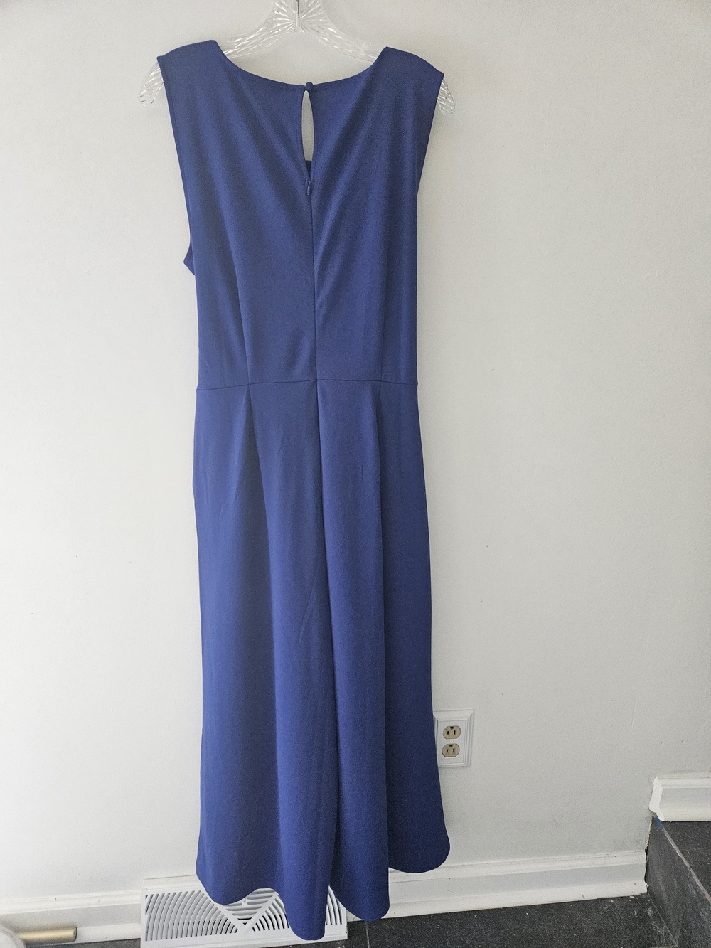 Du Jour Sleeveless Royal Blue Tie-Waist Jumpsuit size Large - Picture 4 of 8